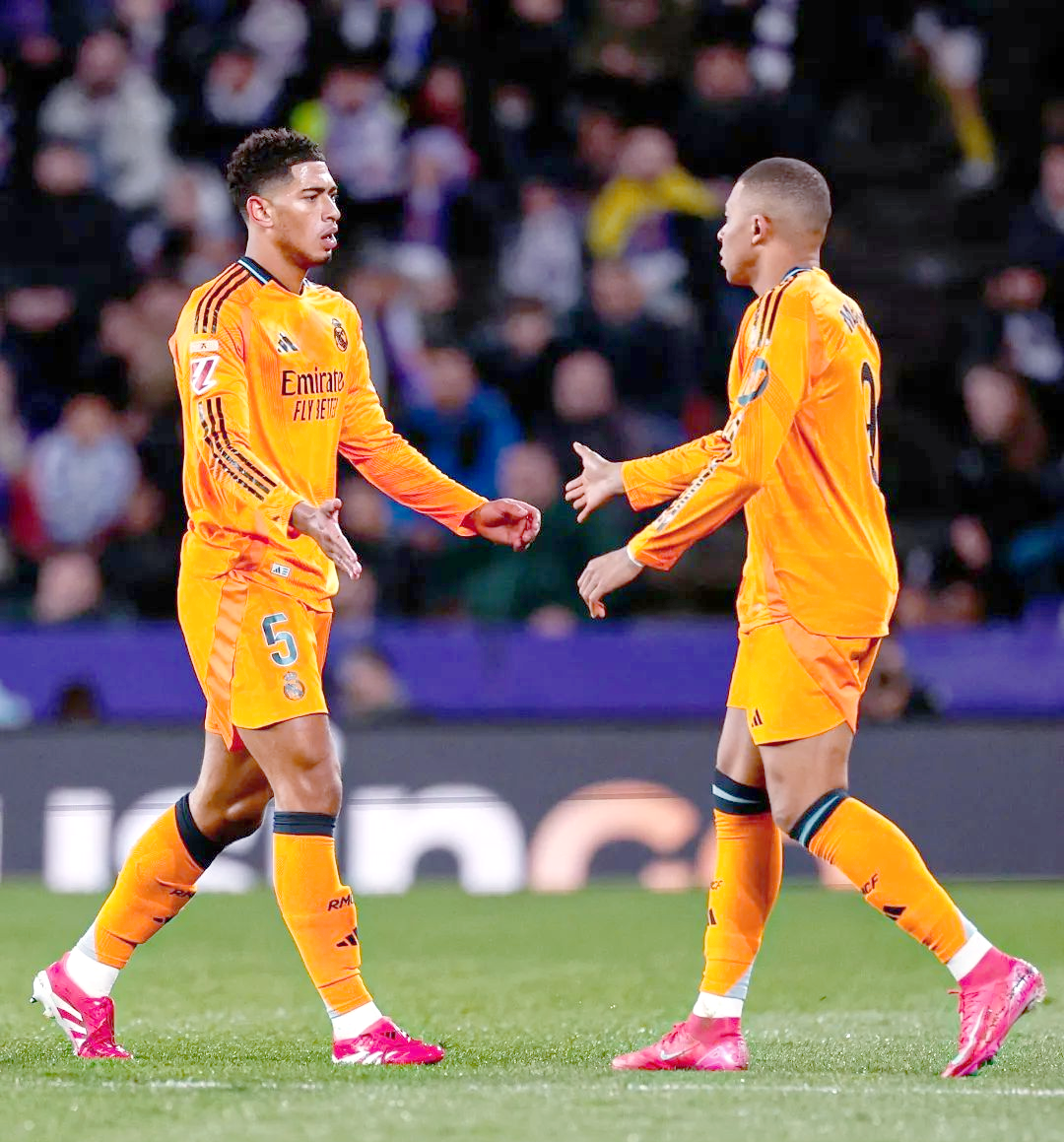 巴拉多利德占尽优势，携手取胜