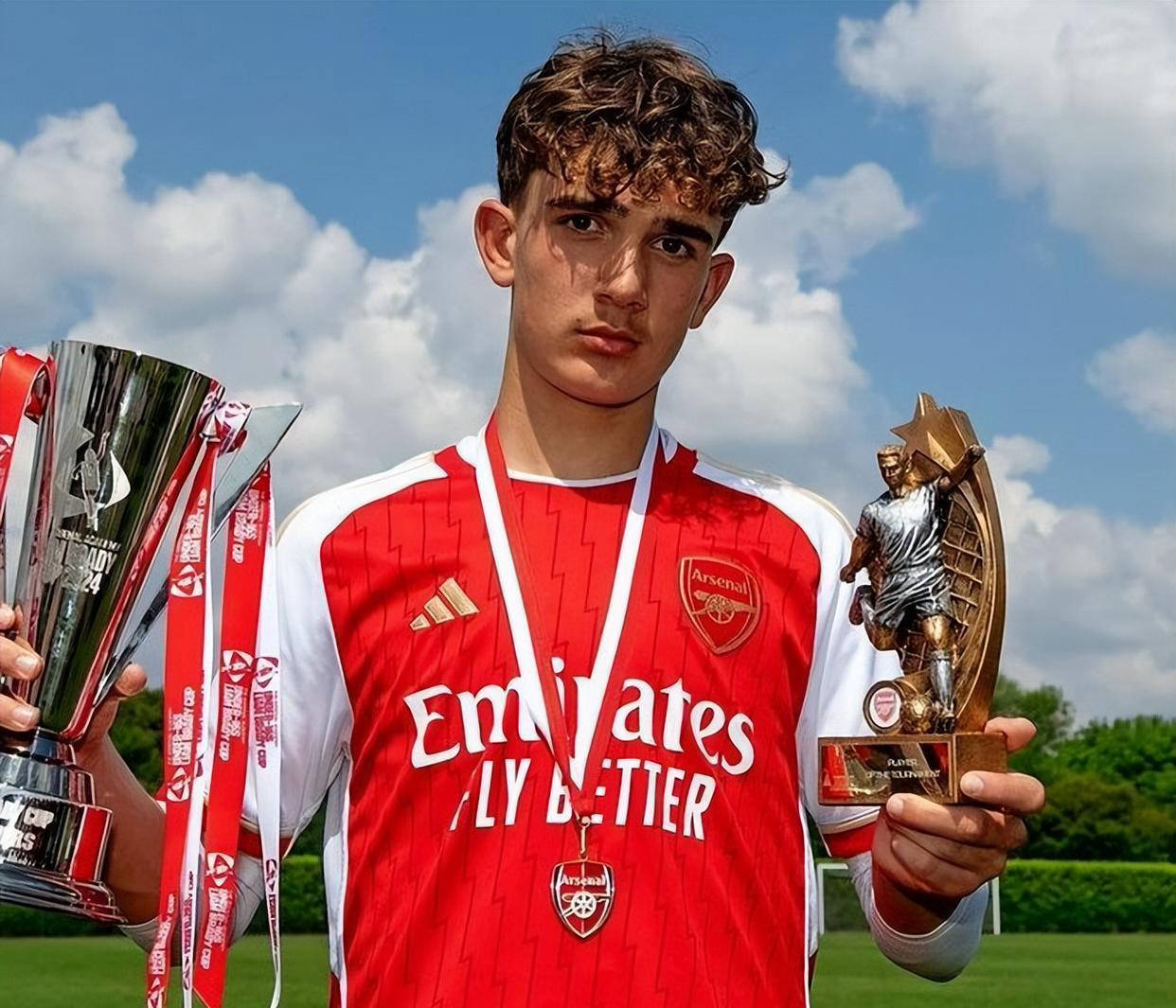 英格兰门将哈特状态火爆,表现稳定获得主教练赞誉的简单介绍 英格兰门将哈特状态火爆,表现稳定获得主教练赞誉的简单介绍